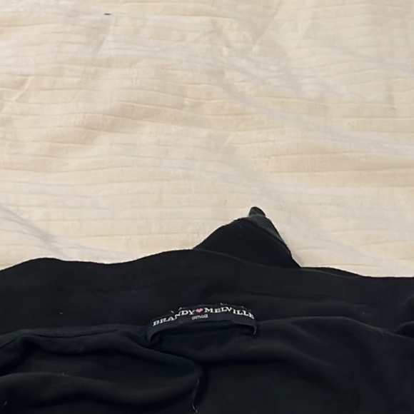 Brandy Melville tied halter tank - Picture 3 of 3